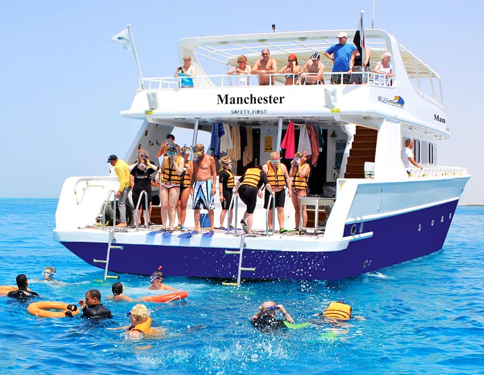 Yacht trip in Dahab